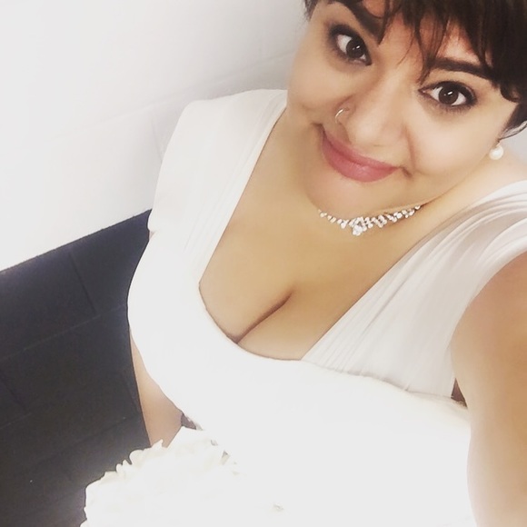 💕💋🕶Meet your posher!!💋👜💕👠 - Picture 3 of 4